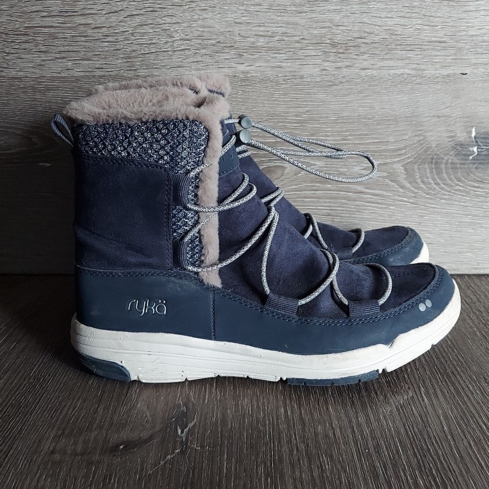 Ryka Waterproof Aubonne Navy Blazer Outdoor Women’s Boots Faux Fur 8M